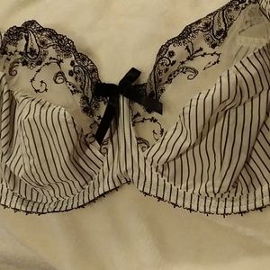 34FF Fantasie bra